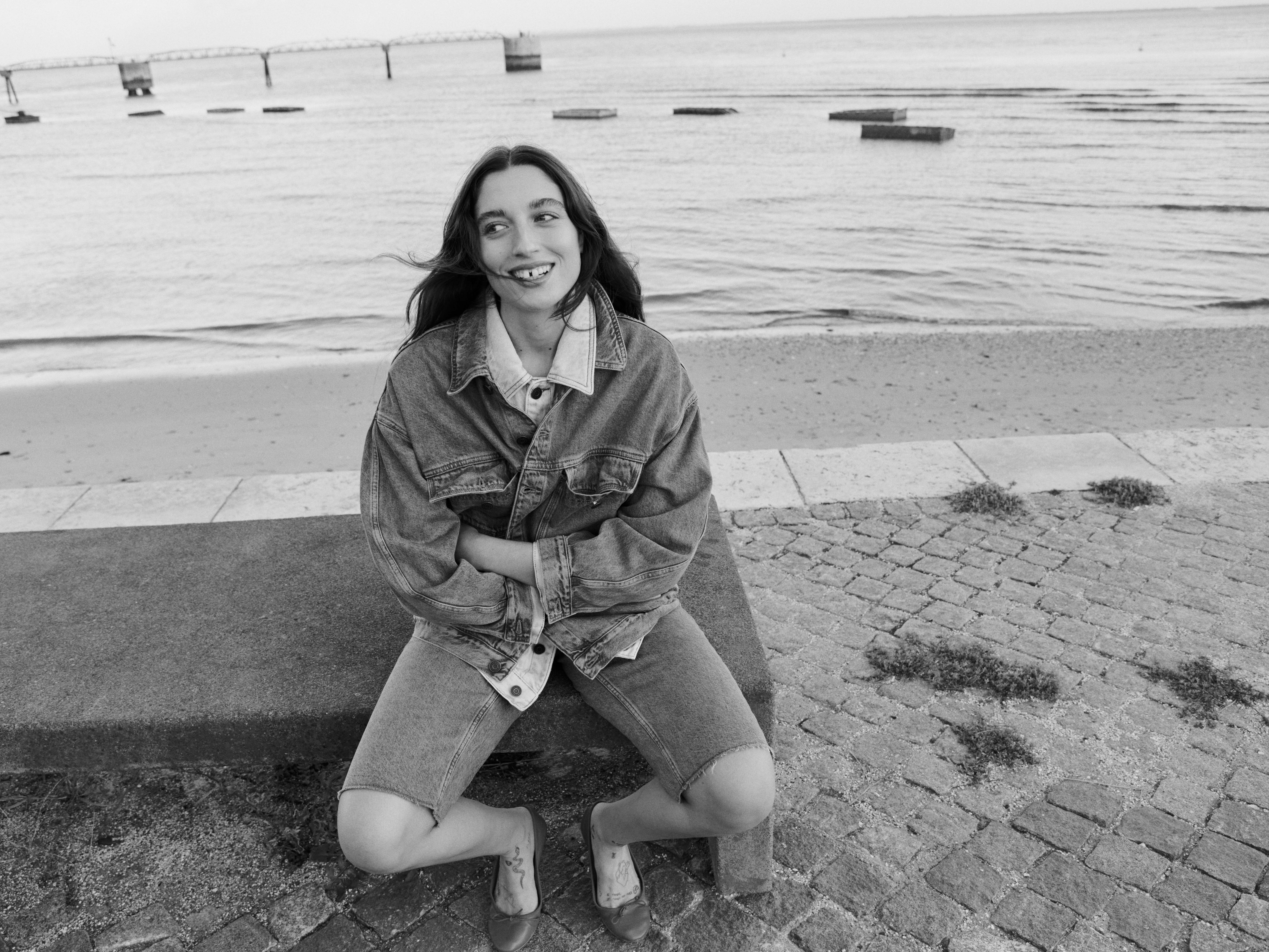 AMERICAN VINTAGE SS26 WOMEN CAMPAIGN IMAGE (20)