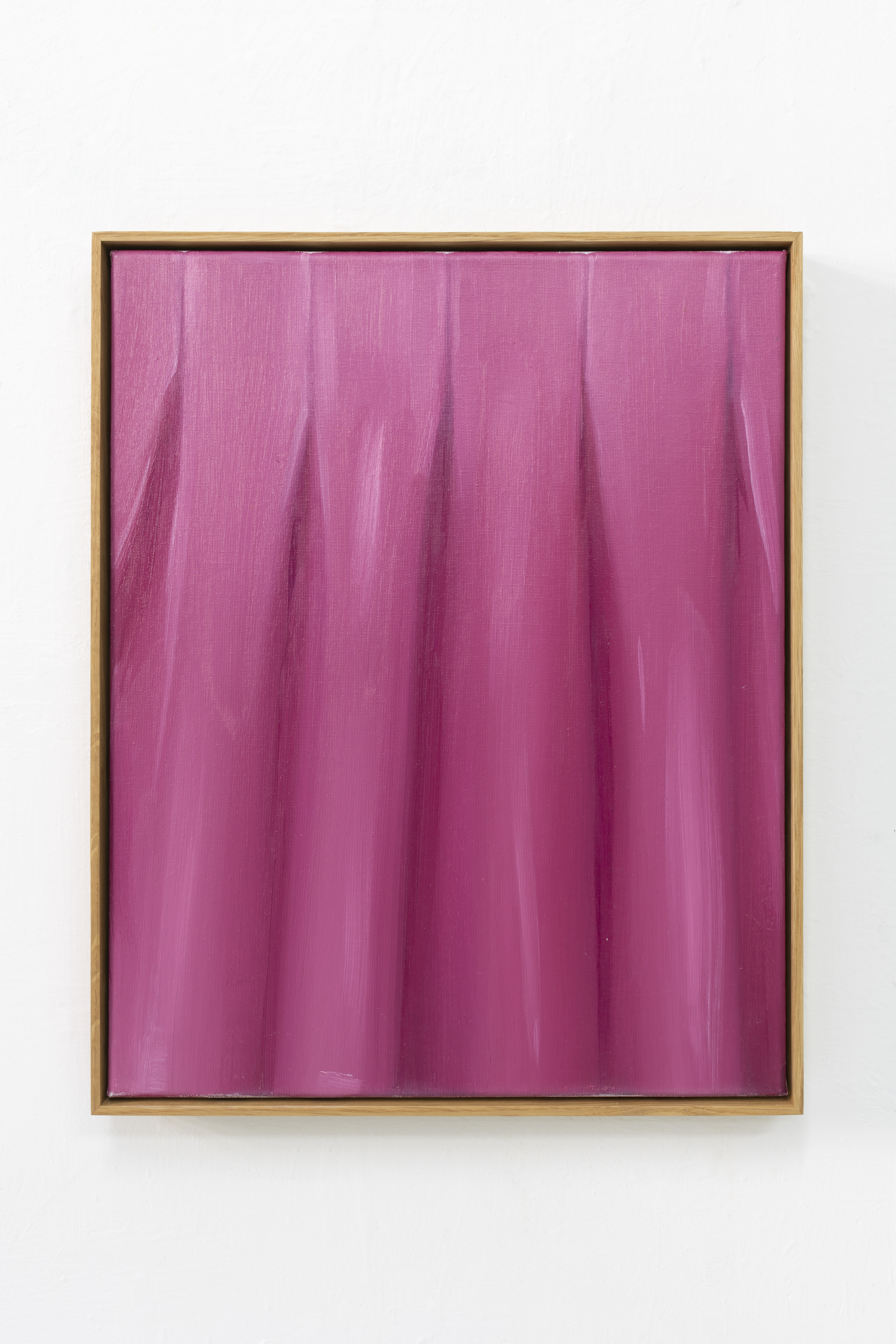 THE ROOMS DEVILLEZ CHARLOTTE BEAUDRY 1968 VENUS PLEATED FUCHSIA SKIRT 2014 OIL ON CANVAS 50X40 CM CREDIT ISABELLE ARTHUIS