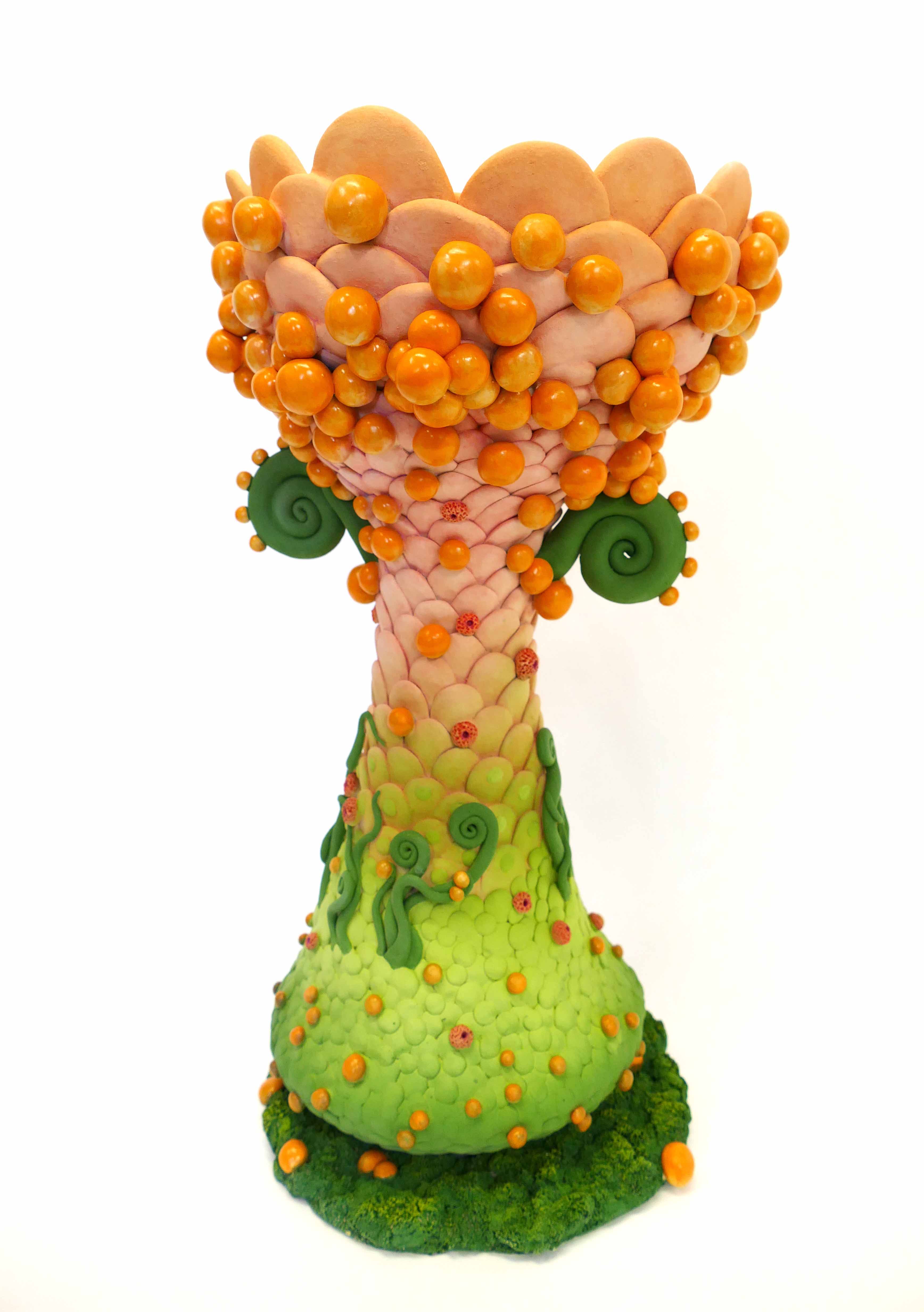 CB26 SCHOOL GALLERY MURIEL PERSIL LE JARDIN QUI REVE DEBOUT 2023 SCULPTURE CERAMIQUE GRES ENGOBES CREDITS MURIEL PERSIL GALERIE OLIVIER CASTAING PARIS