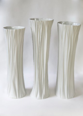 CID ARTSHOP HELENE RIVIERE VASE 120EUR 