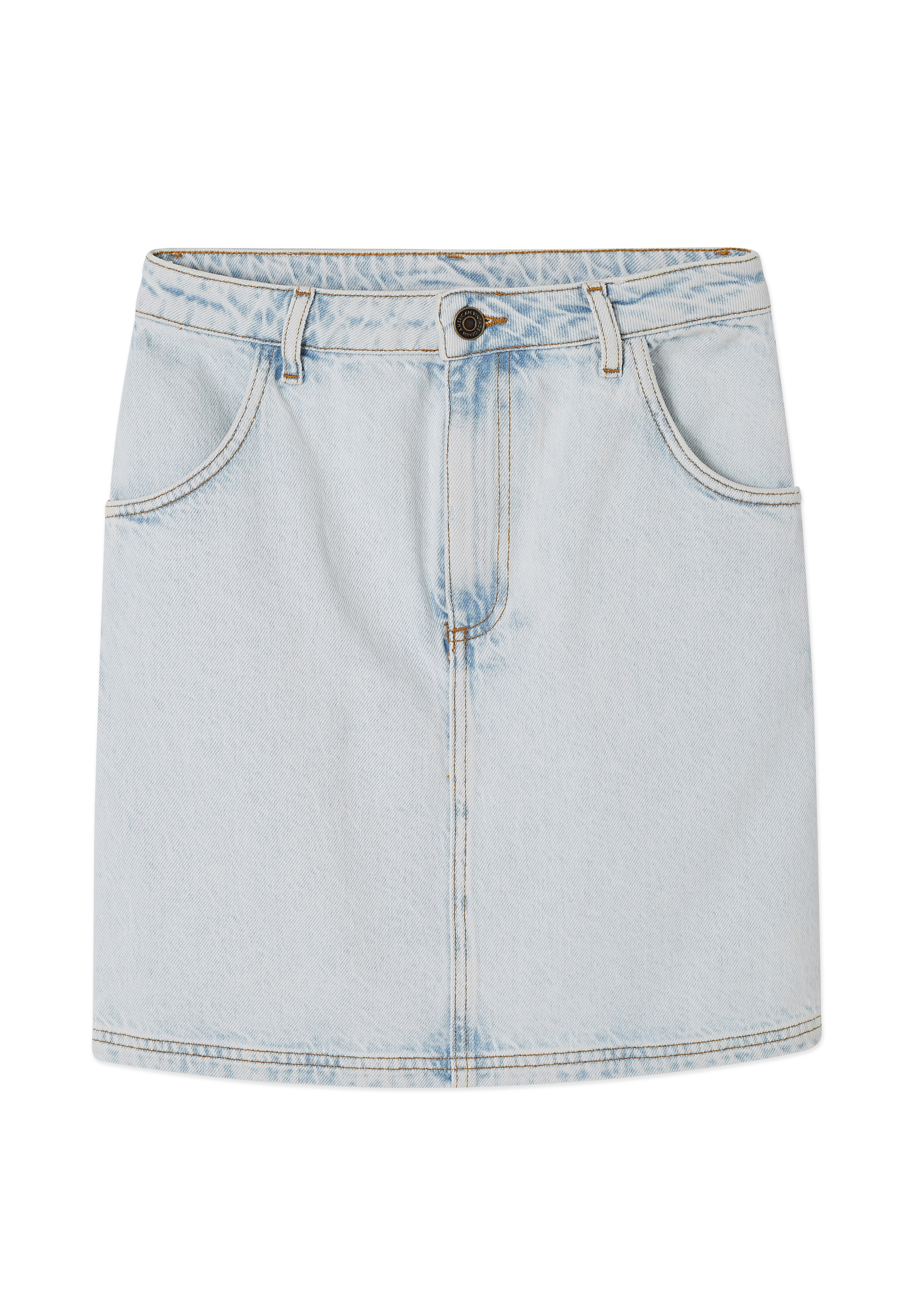 AMV SS25 PACKSHOT WOMEN 12