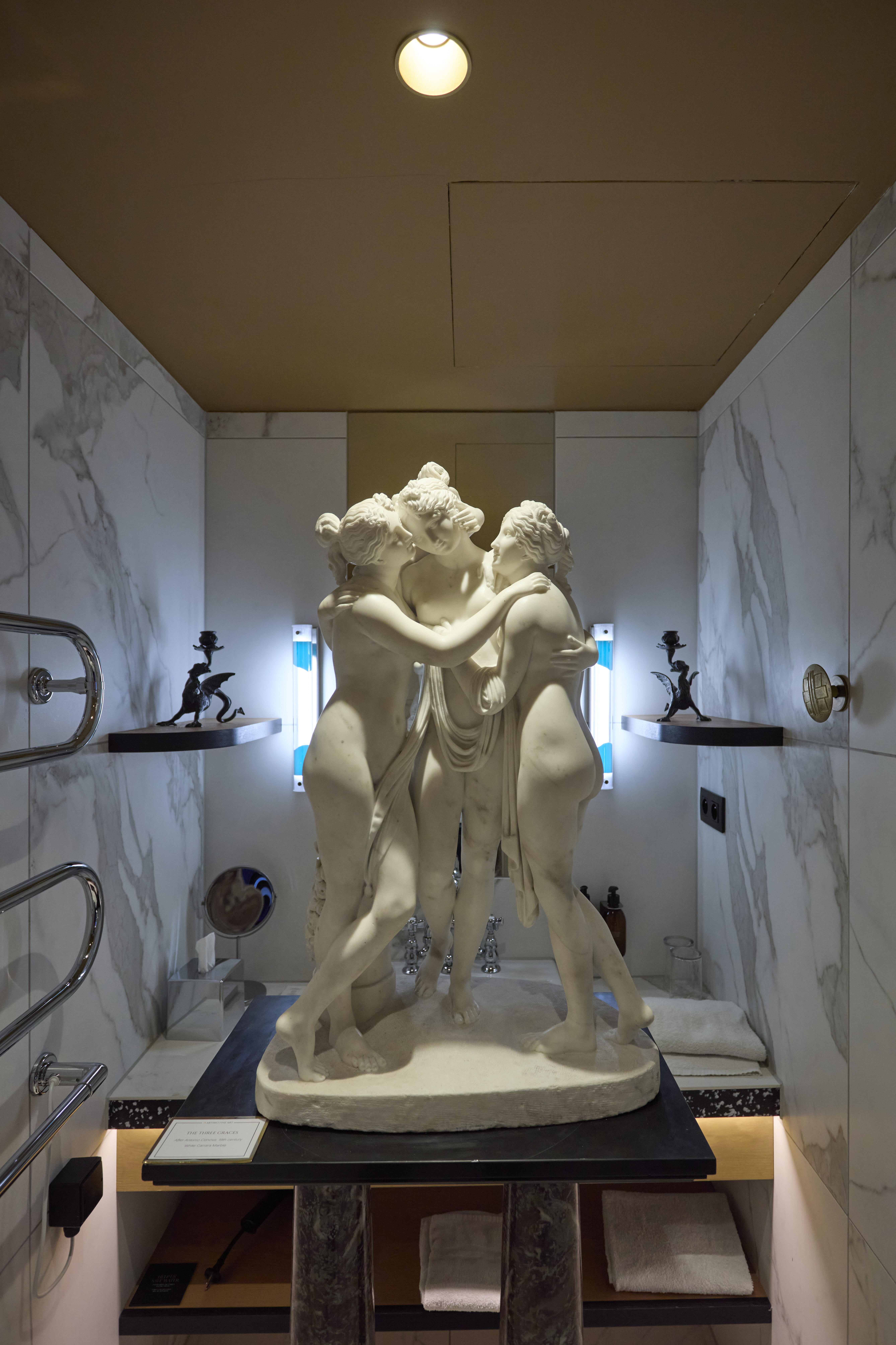 THE ROOMS EXHIBITION VIEW ARTIMO FINE ART COSTERMANS (4) CREDIT STANISLAS HUAUX