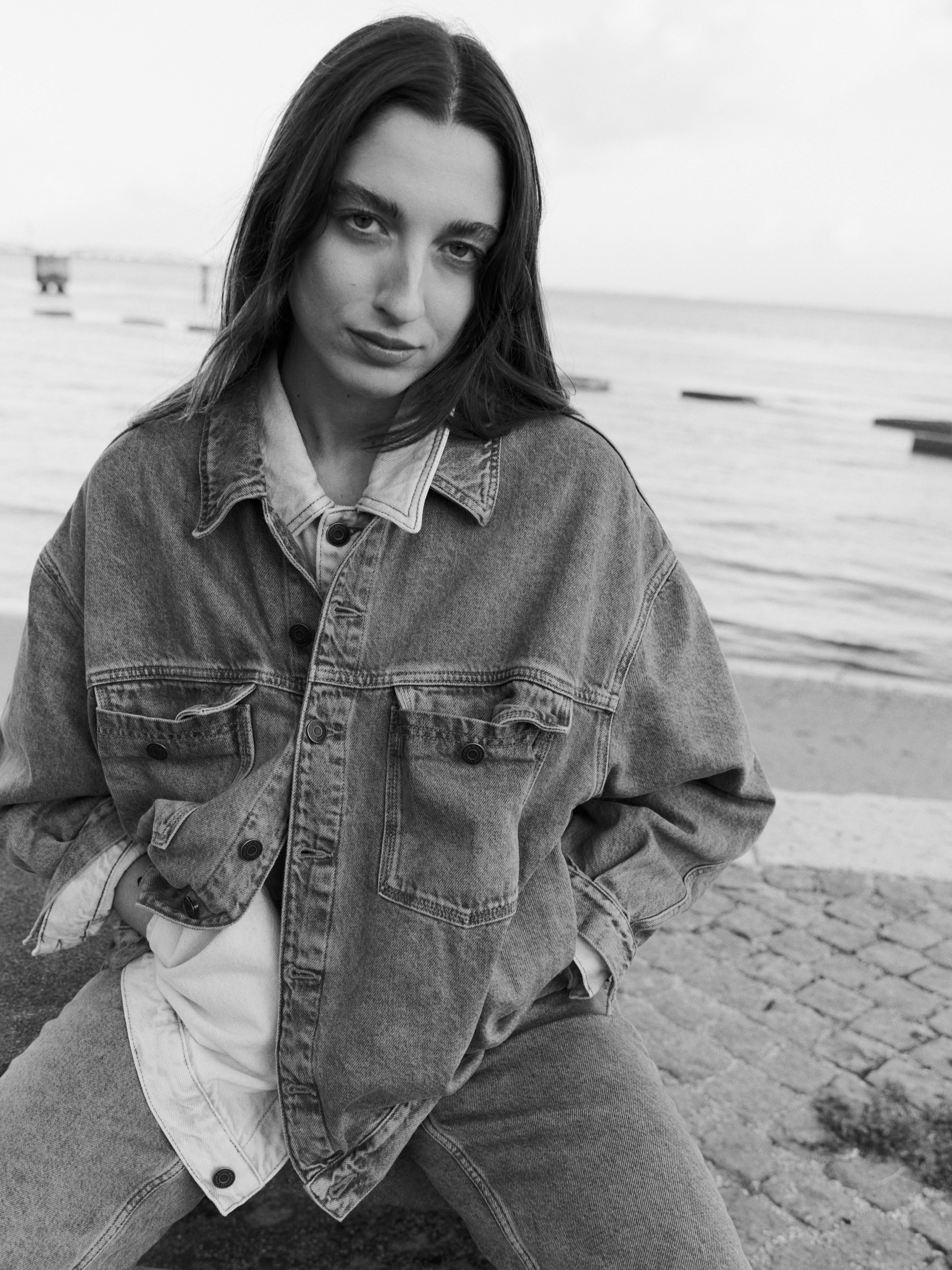 AMERICAN VINTAGE SS26 WOMEN CAMPAIGN IMAGE (19)