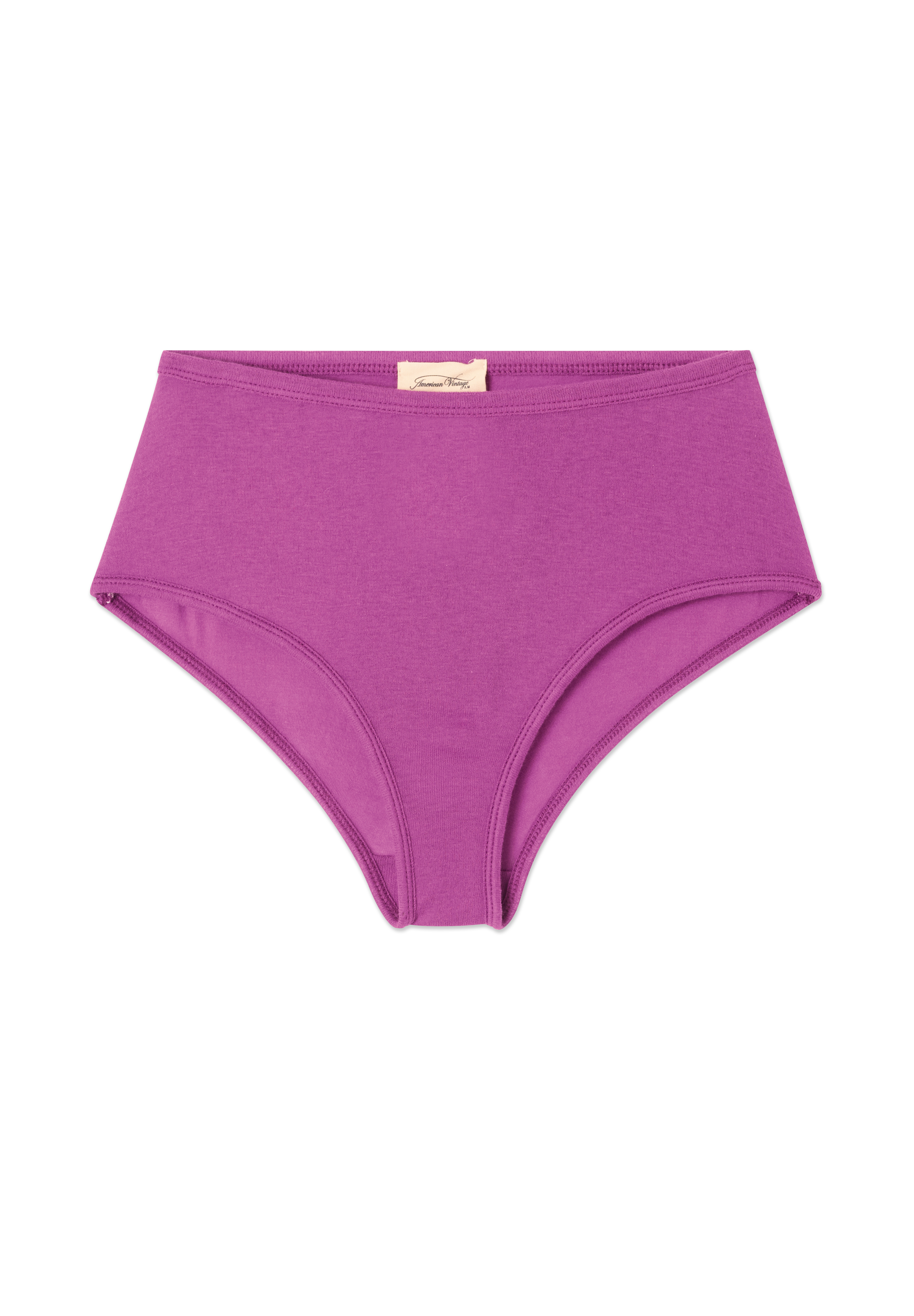 AMV SS25 PACKSHOT WOMEN 14