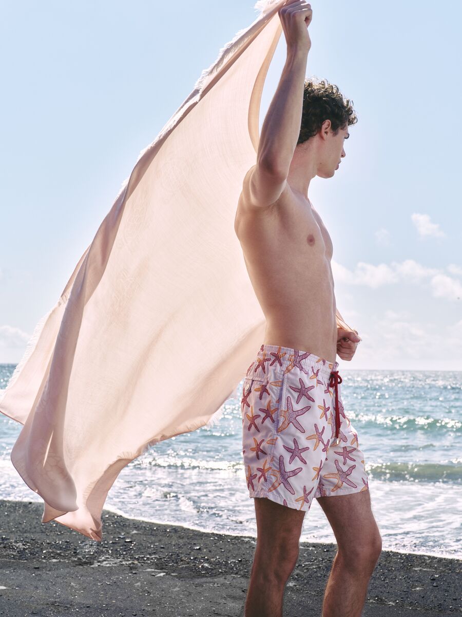 VBQ CRUISE 26 CAMPAIGN IMAGE MEN 32