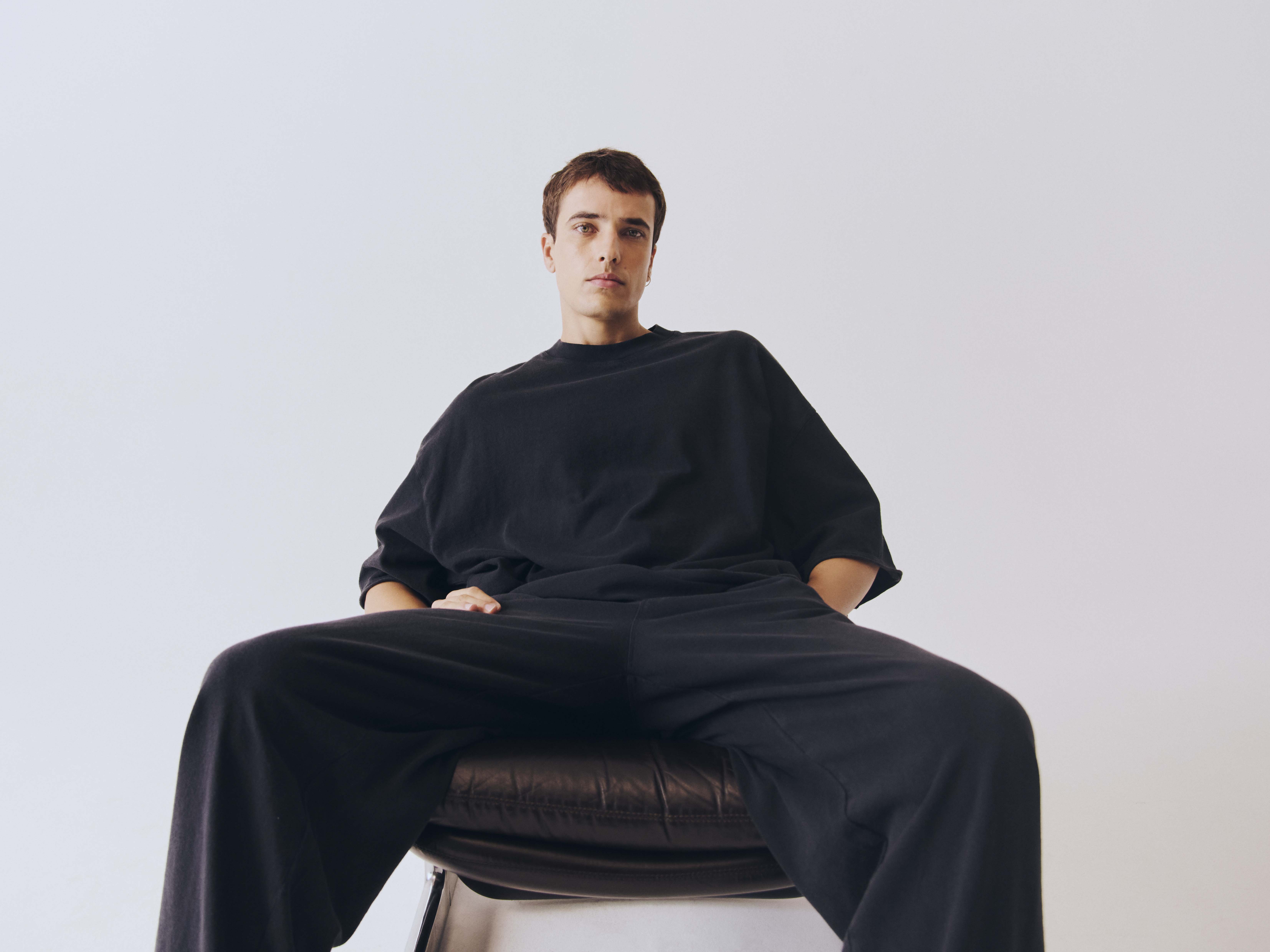 AMERICAN VINTAGE SS26 MEN CAMPAIGN IMAGE (6)