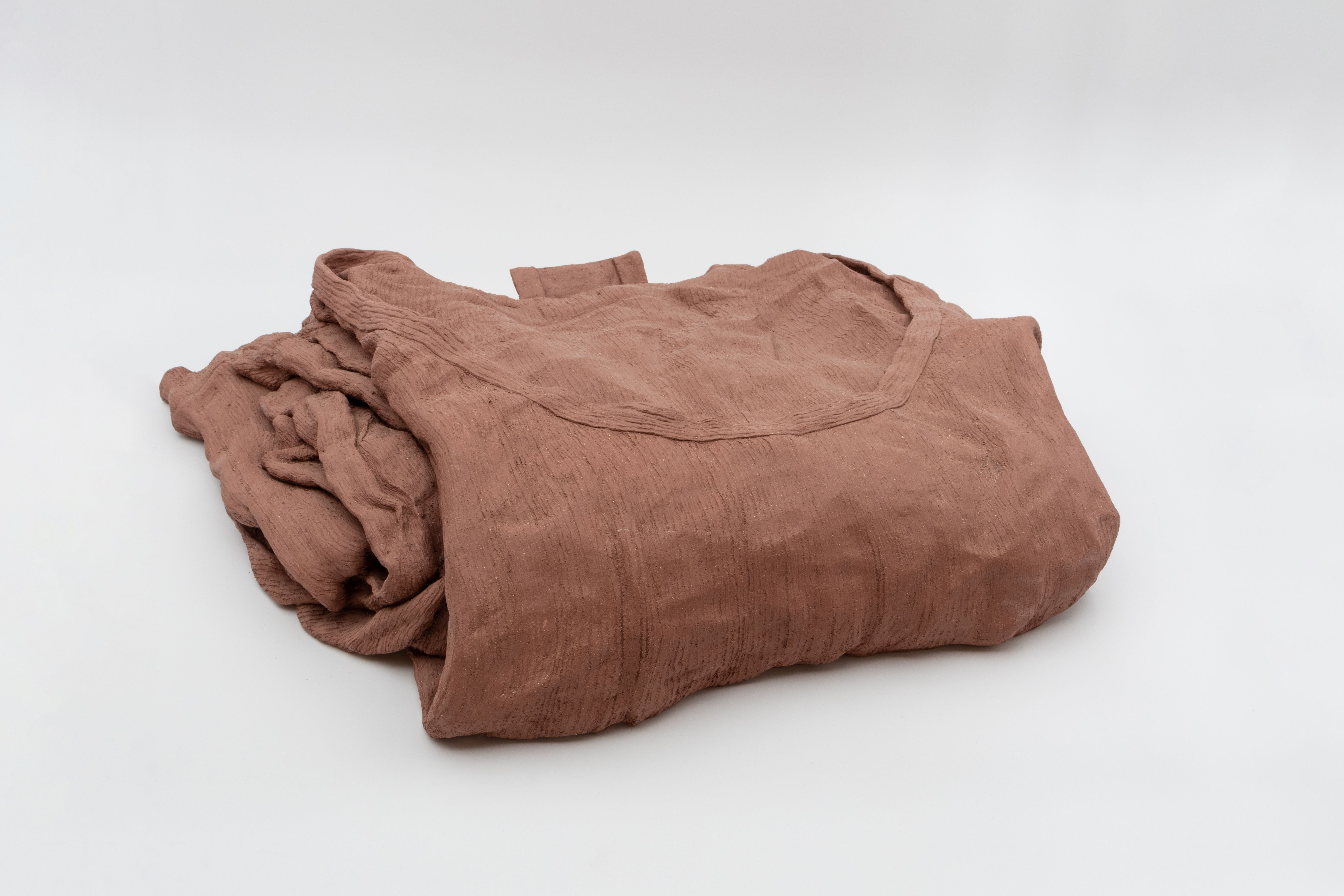 CB26 GALERIE ANNE SARAH BENICHOU LEONORE CHASTAGNER SANS TITRE 2022 GRES 40CM X 50CM X 15CM