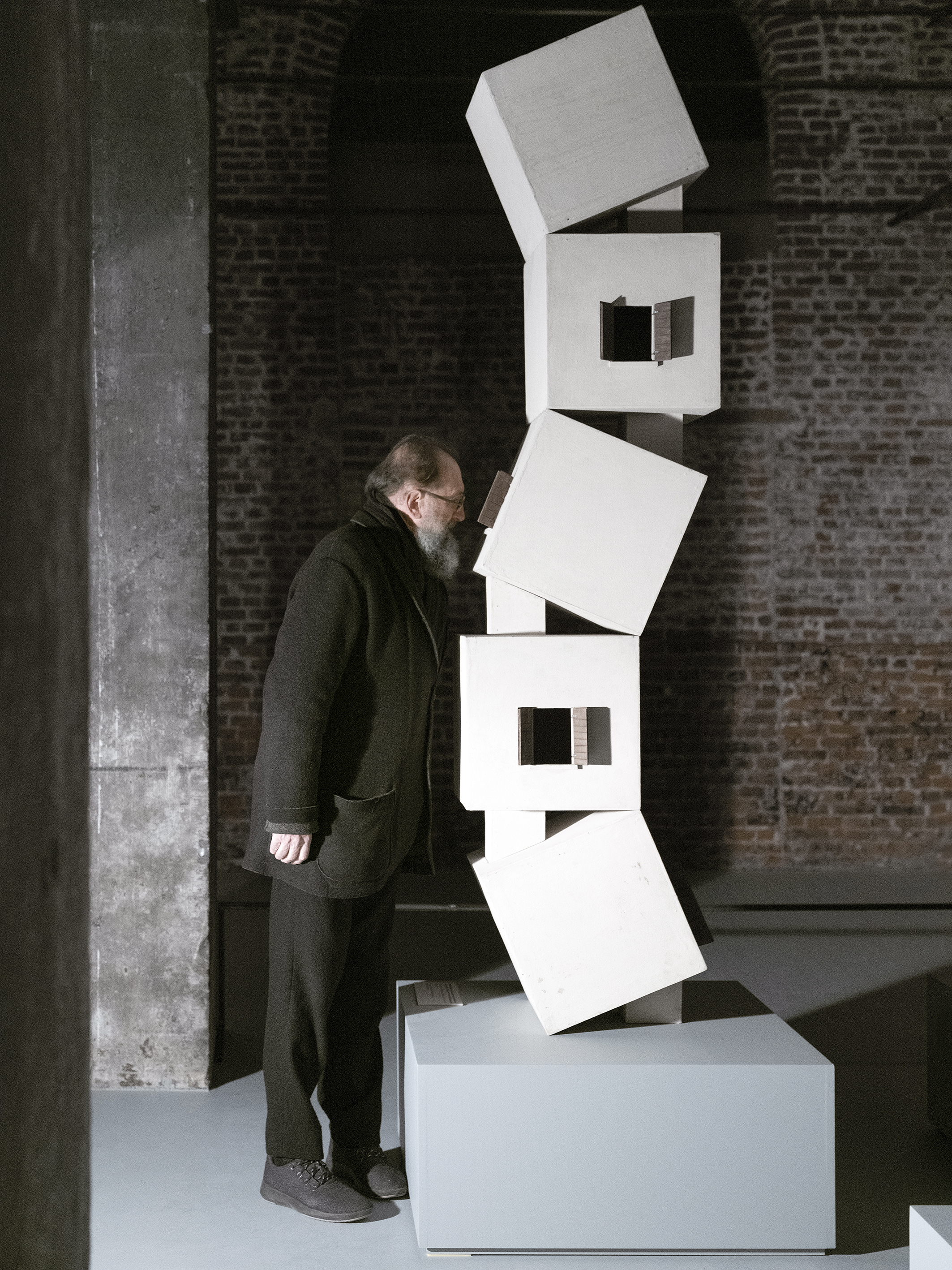 CID DE LUCCHI PORTRAIT 07 CRED CAROLINE DETHIER