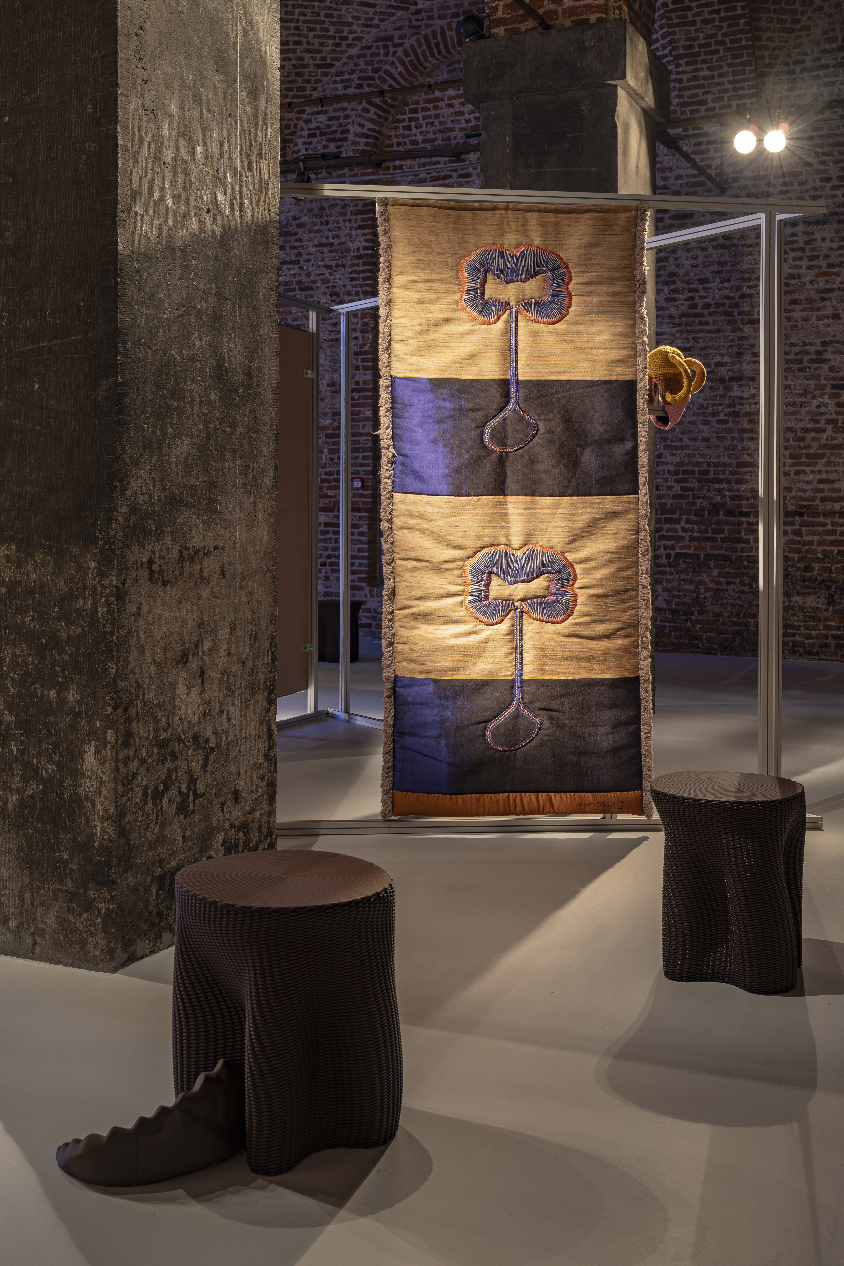 PATRICIA URQUIOLA CID CAROLINE DETHIER 133