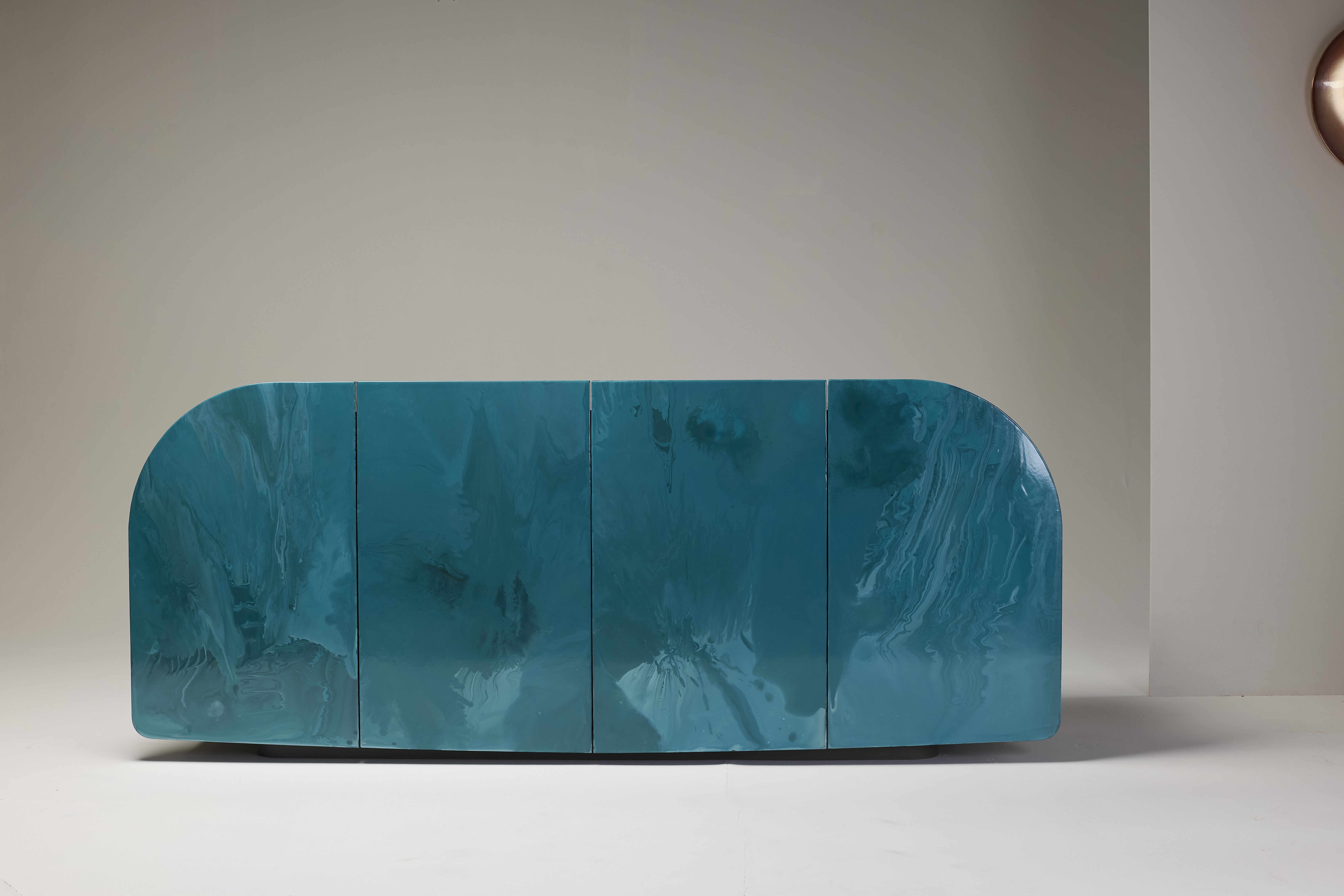 CID DAMIEN GERNAY DG06 AMALGAME SIDEBOARD PHOTO ALEXANDER POPELIER