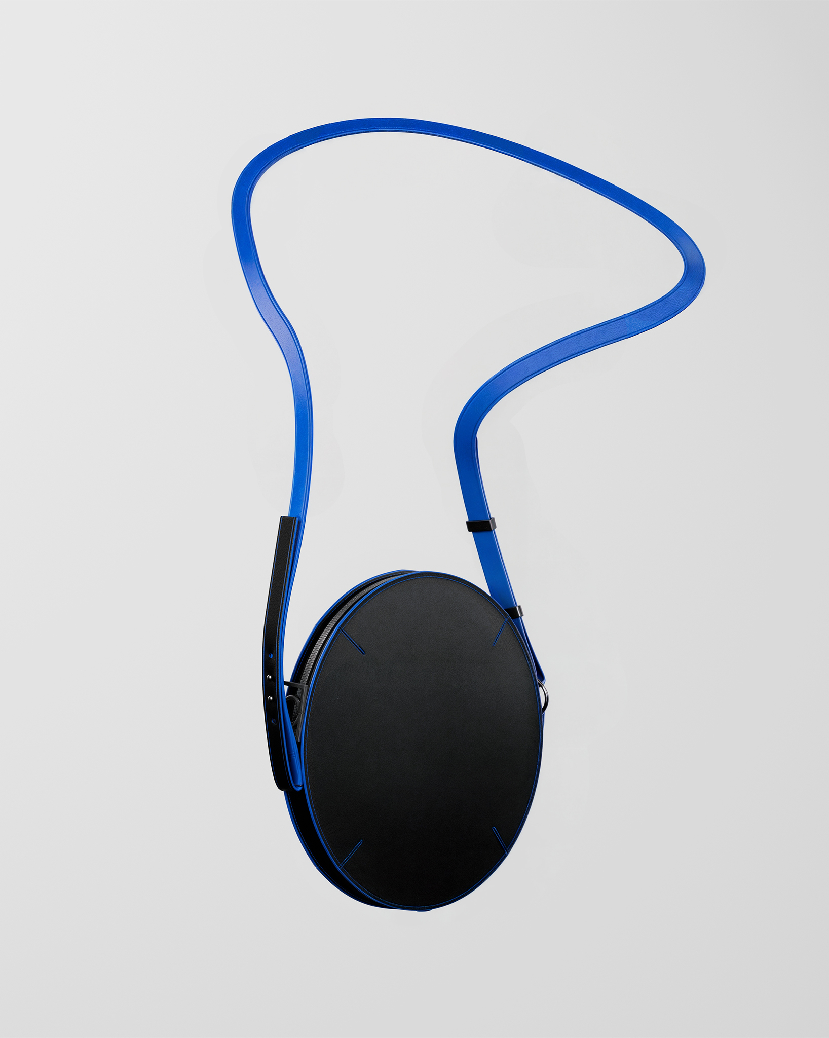 AMOROMA THE ROUND BAG 19