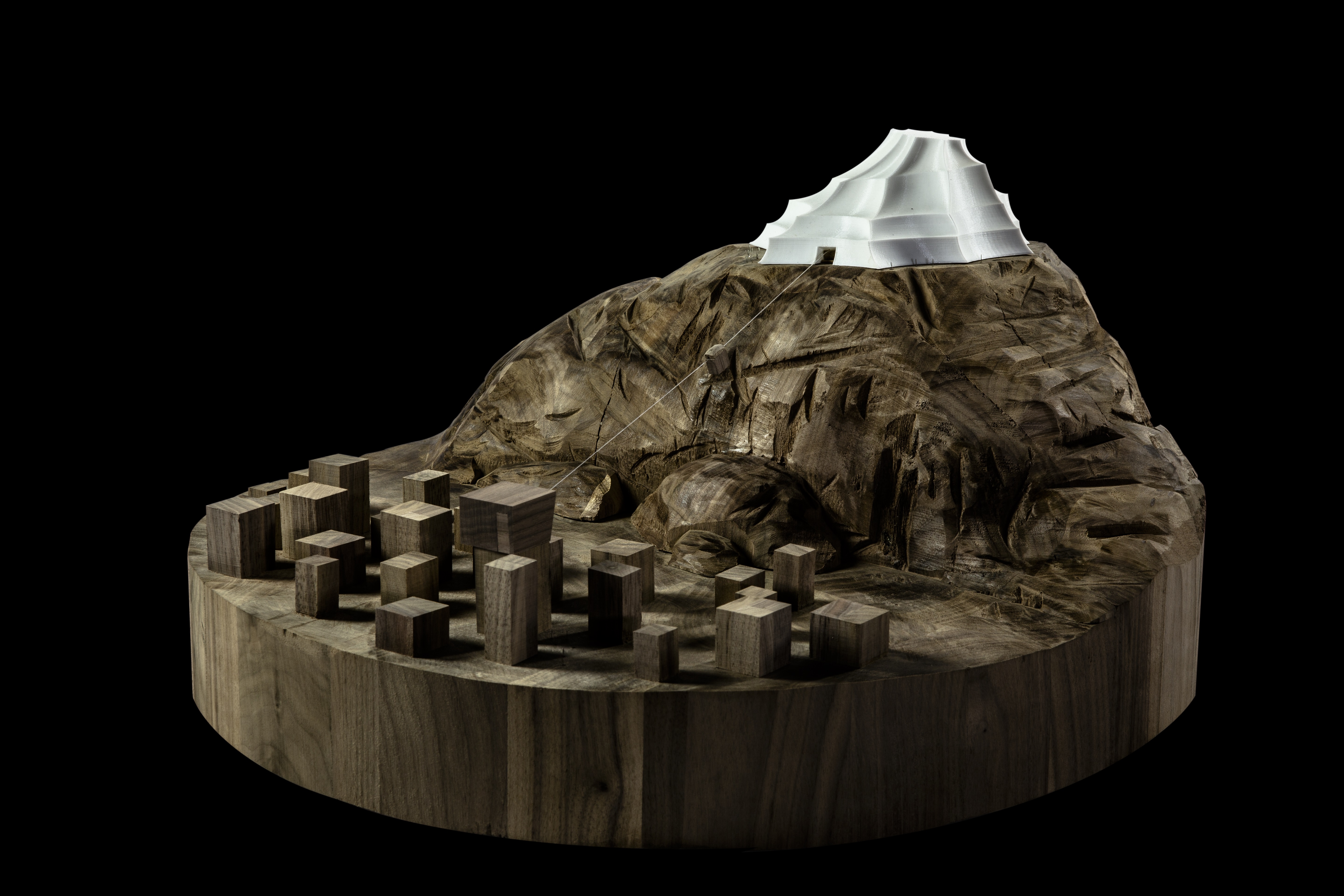 CID  DL02. MICHELE DE LUCCHI – MOUNTAIN STATION